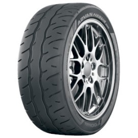 YOKOHAMA ADVAN NEOVA AD09 285/35R20 104W nyári gumiabroncs